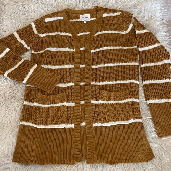 Pink Rose | Striped Cardigan - Picture 2 of 13